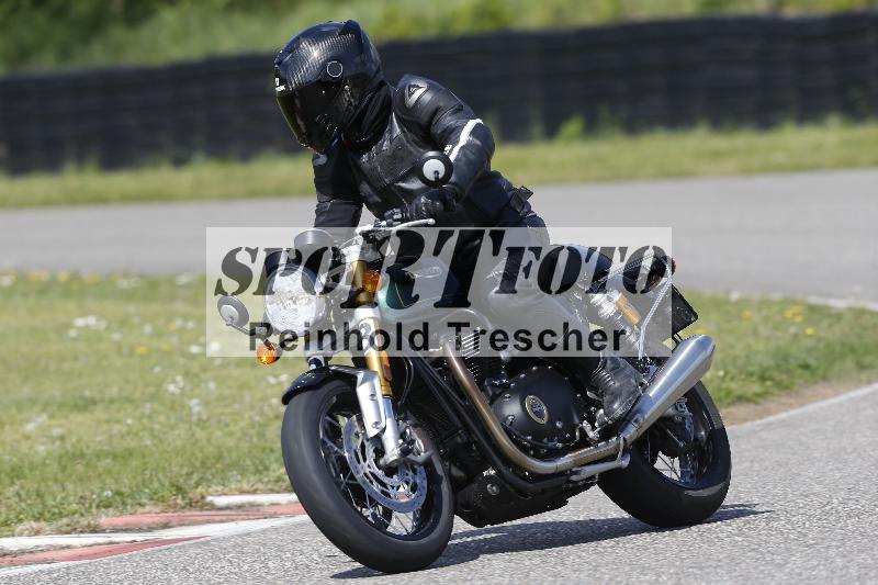 Archiv-2025/09 22.04.2025 Cornu Master School ADR/gruen-vert/23